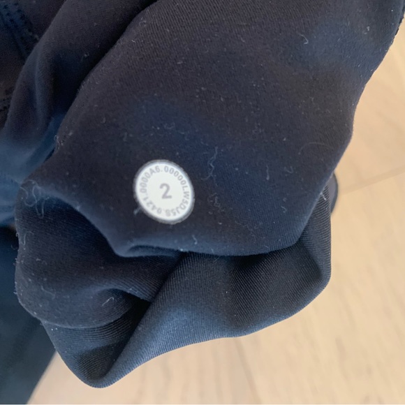 Lululemon Invigorate High Rise Tights 28” Black Size 2 - Picture 6 of 7